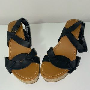 Women’s Size 8.5 Black Wedge Sandals